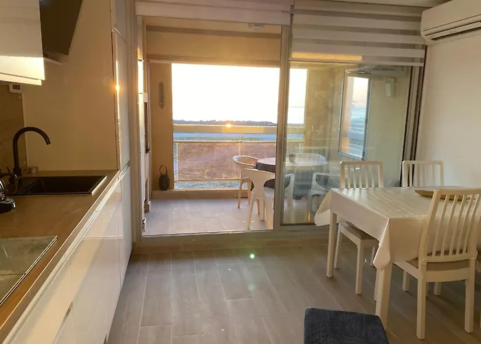 Appartement Vue Acces A 30m *
