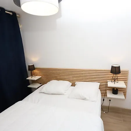 Vue Acces Et Piscine A 30m דירה *