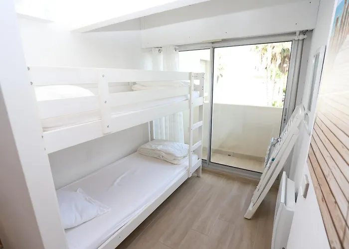 Vue Acces A 30m * サン・シプリアン